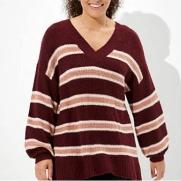 American Eagle Outfitters Sweaters - American Eagle Outfitters V-Neck striped sweater